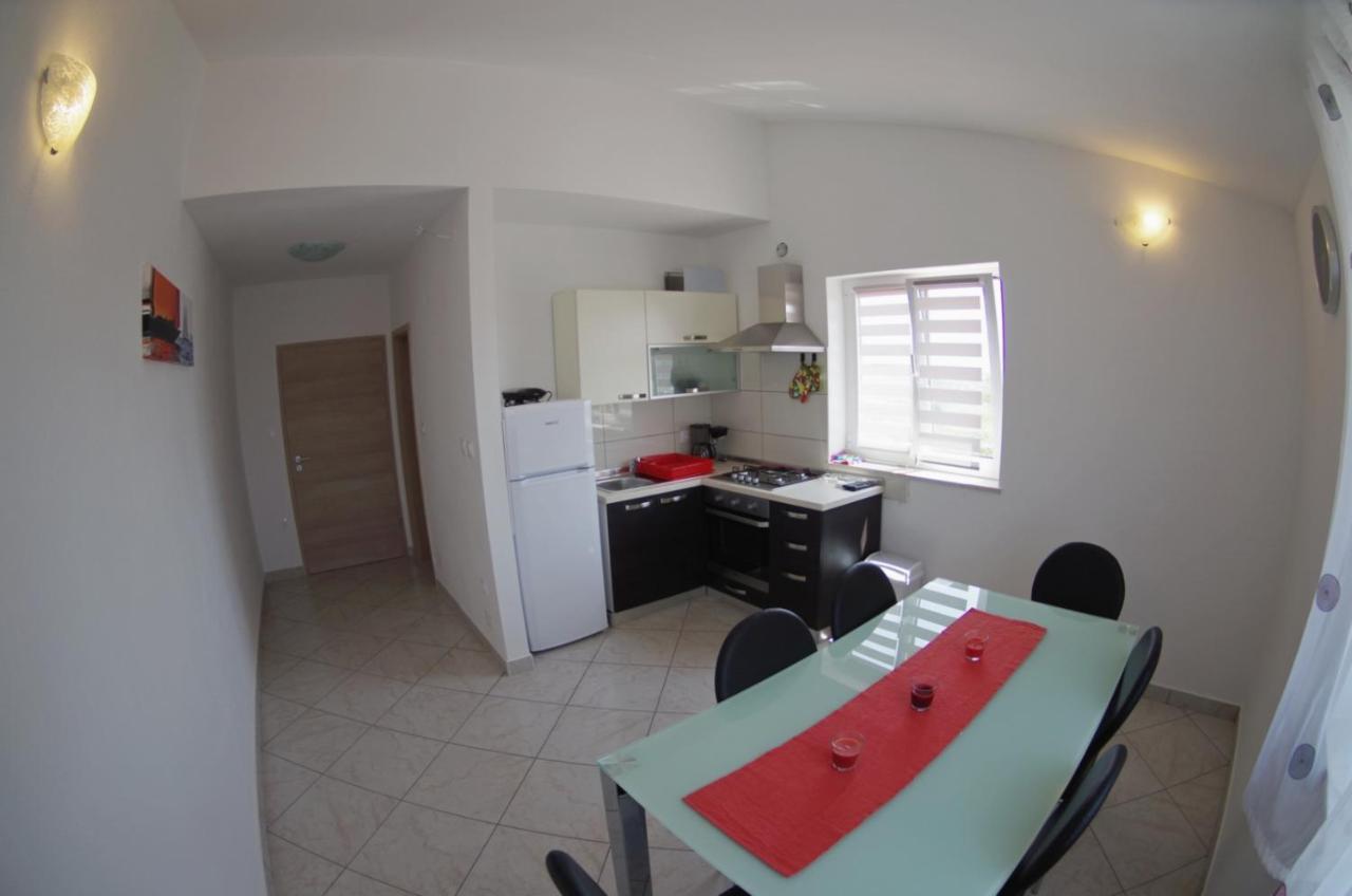 Holiday Apartments In House Sanja Rakalj Екстериор снимка