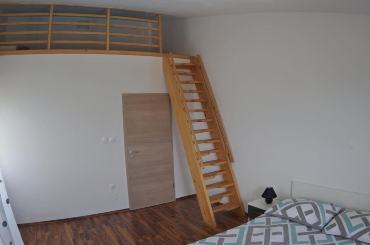 Holiday Apartments In House Sanja Rakalj Екстериор снимка