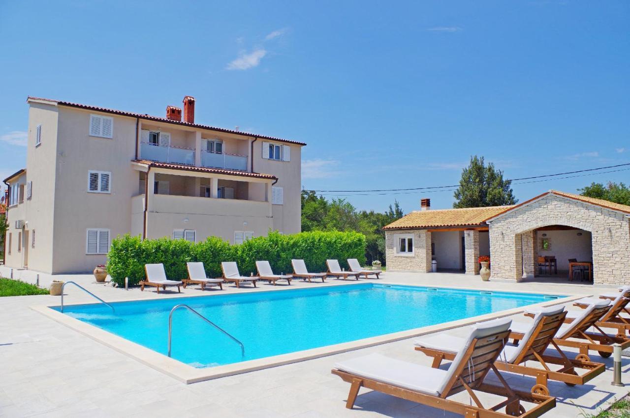 Holiday Apartments In House Sanja Rakalj Екстериор снимка