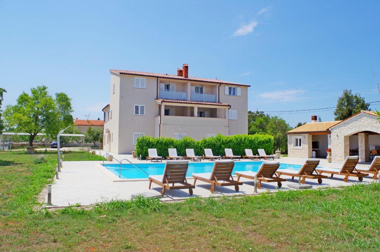 Holiday Apartments In House Sanja Rakalj Екстериор снимка