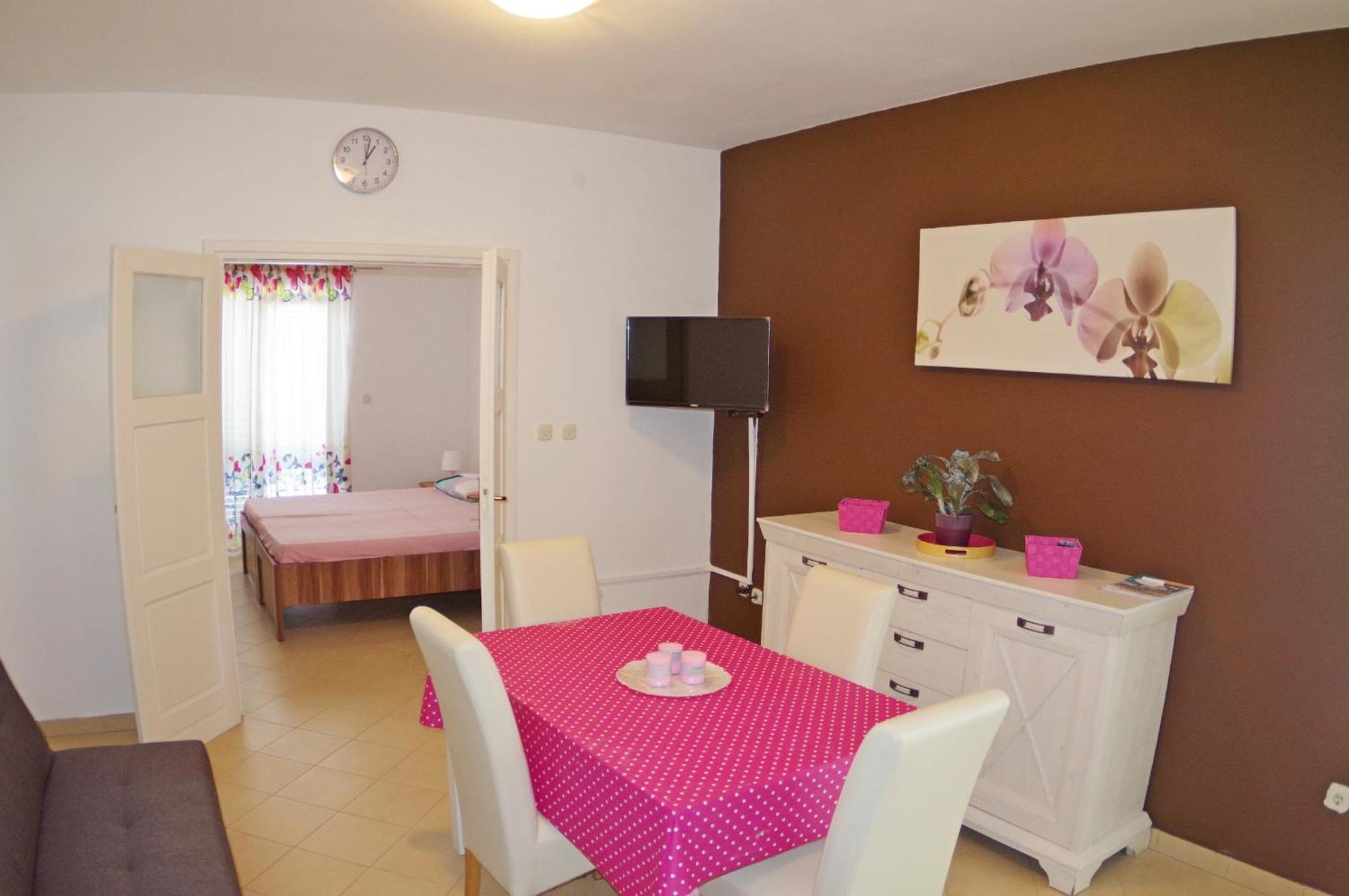 Holiday Apartments In House Sanja Rakalj Стая снимка